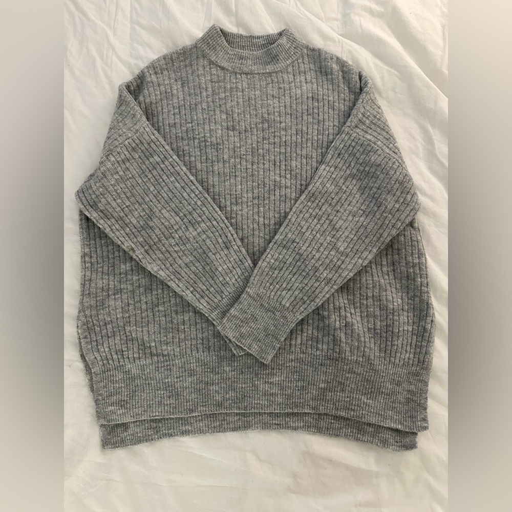Forever21 sweater